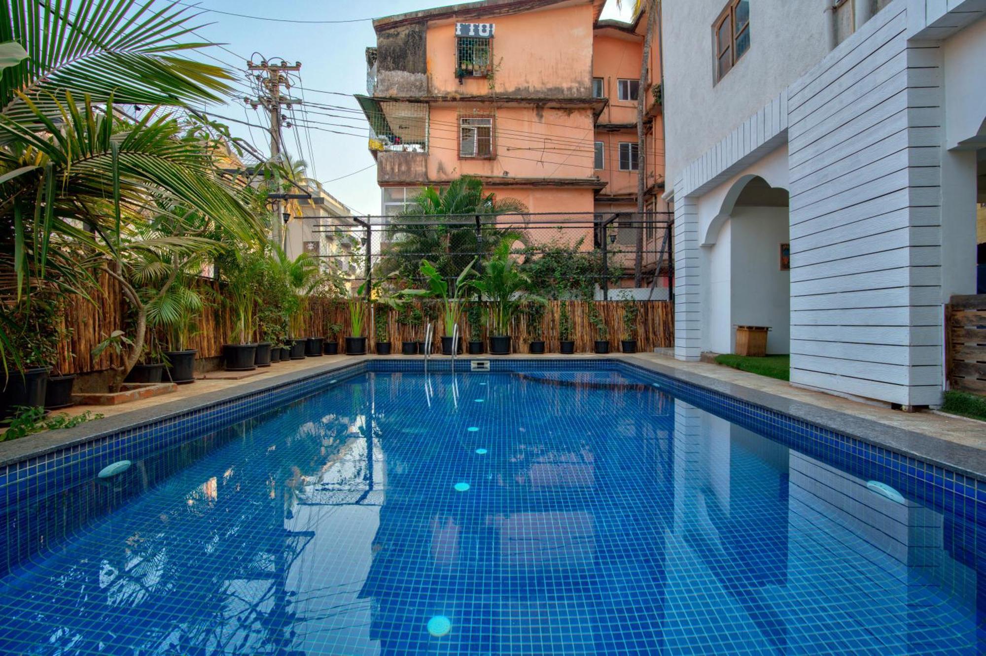 Hotel Pajaros Blu Calangute Extérieur photo